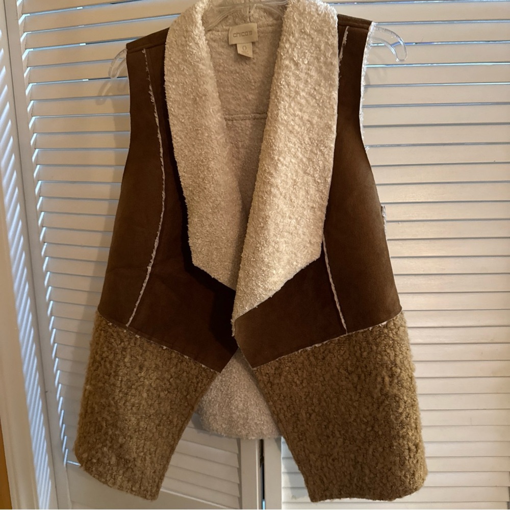 Chico's Tan and Cream Women's Vest